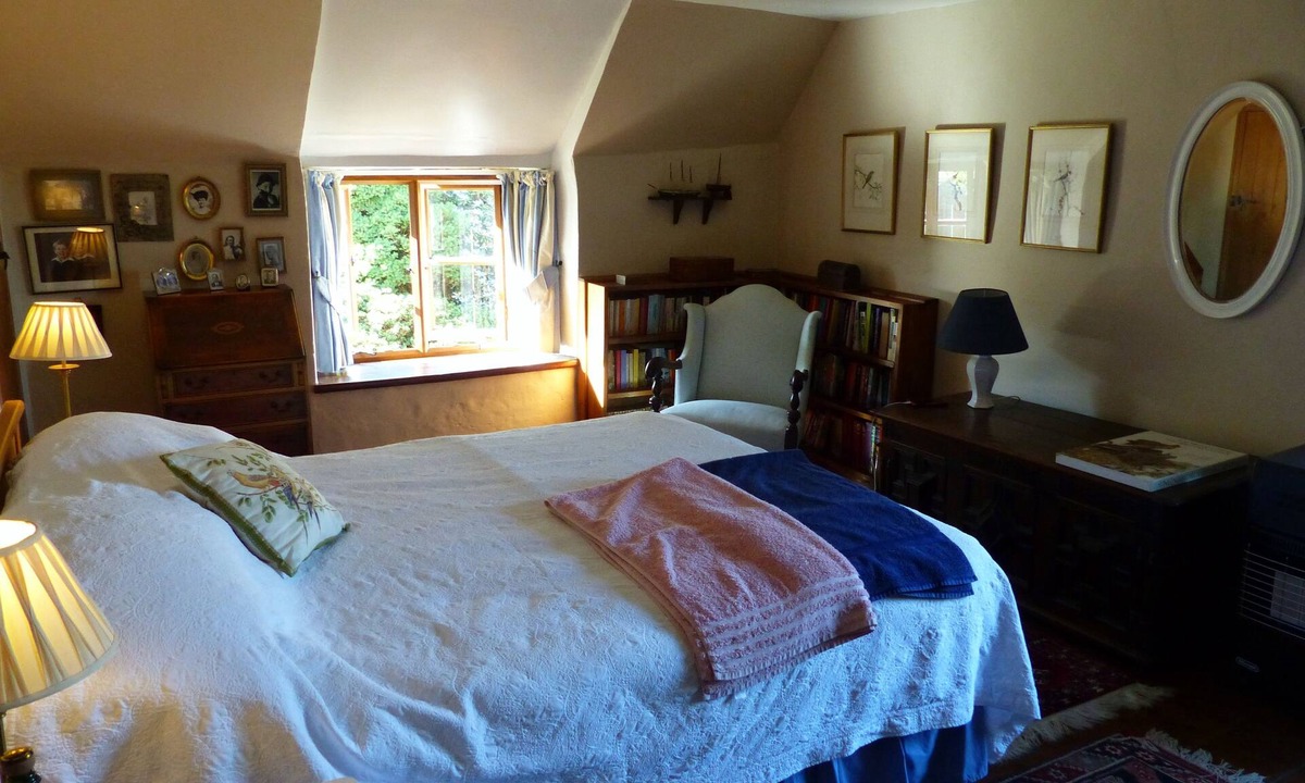Dartmoor National Park House | Secluded farmhouse – high on Dartmoor, with private access to the River Dart