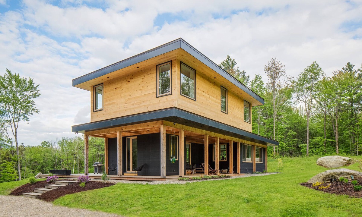 Lincoln House | SECLUDED MODERN RUSTIC