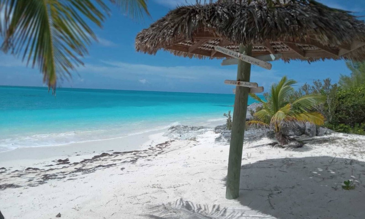 Deadmans Cay House | Secluded oceanfront property with private beach