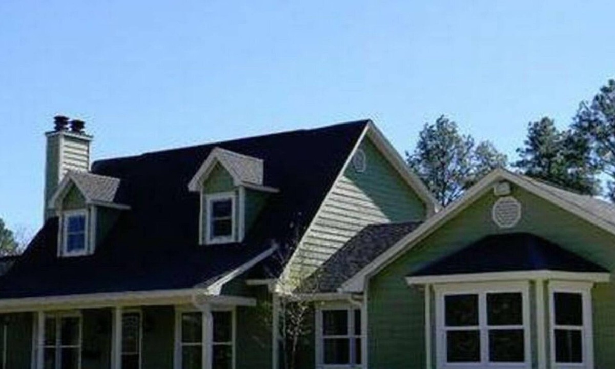 Gulfport House | Secluded Private 4-bedroom house with WiFi, AC pool/hot tub/bar Gulfport