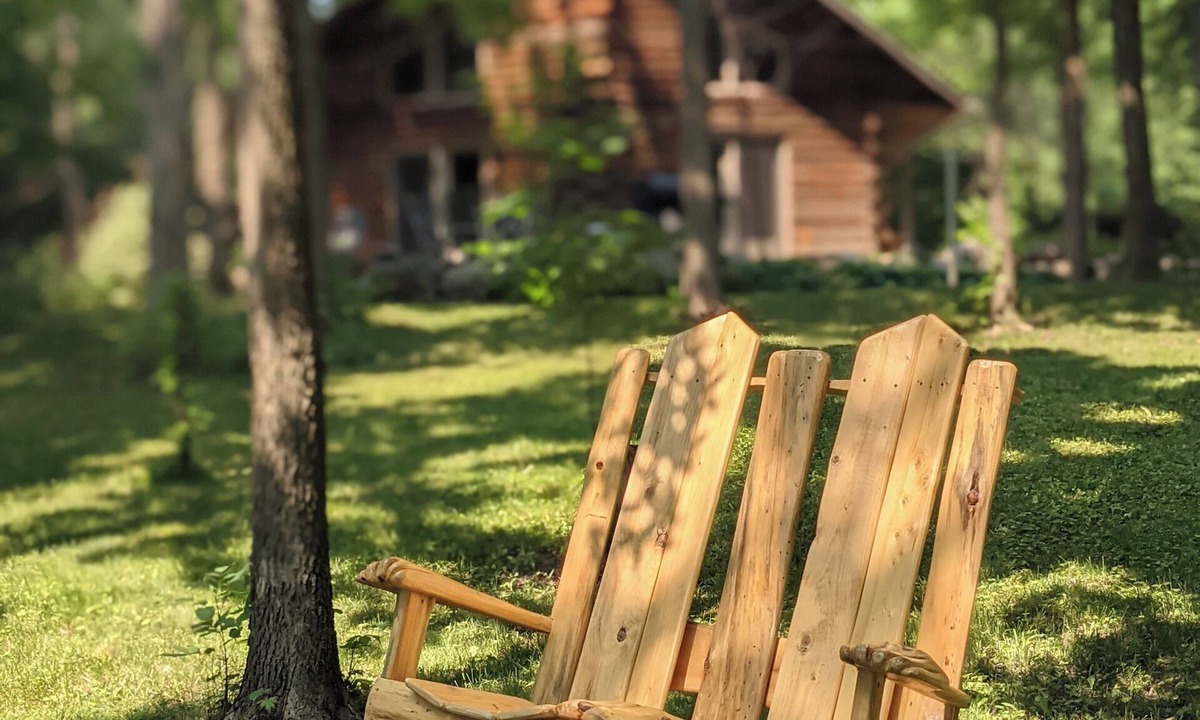 Benton County Cabin | Secluded riverfront magic tucked deep in the woods."