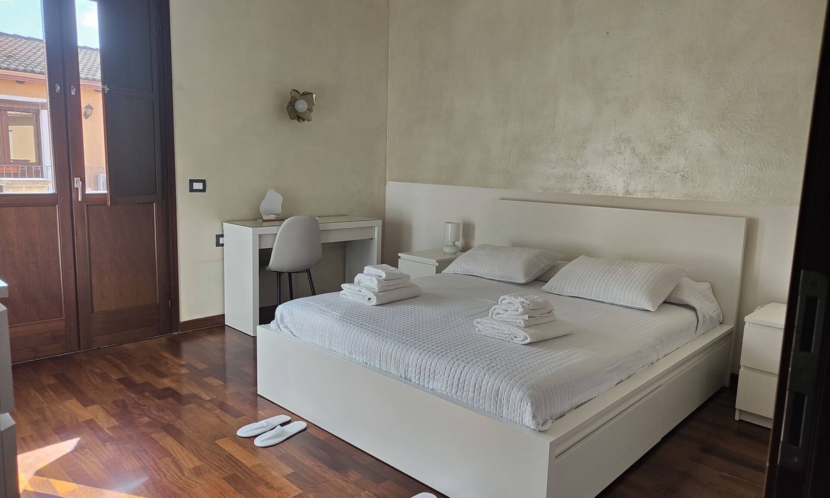 San Sperate Apartment | Second floor apartment historic center