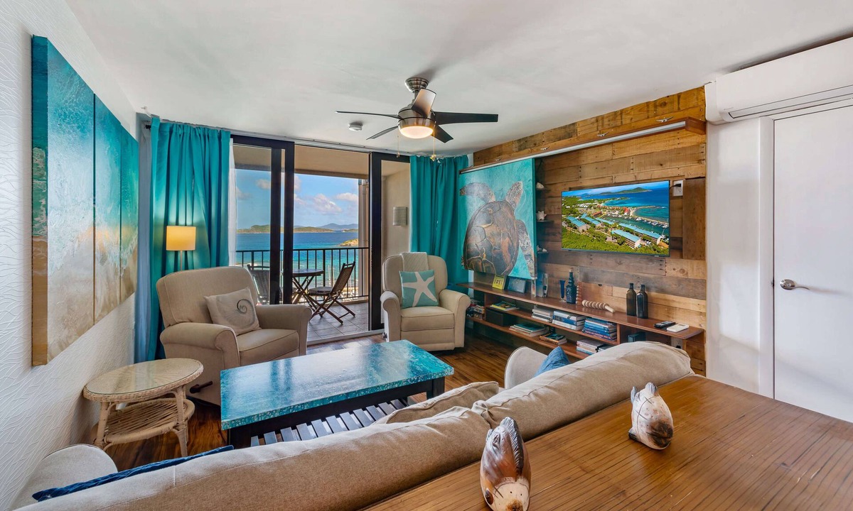 Red Hook Condo | Seconds from Sand & Stunning Sea Views