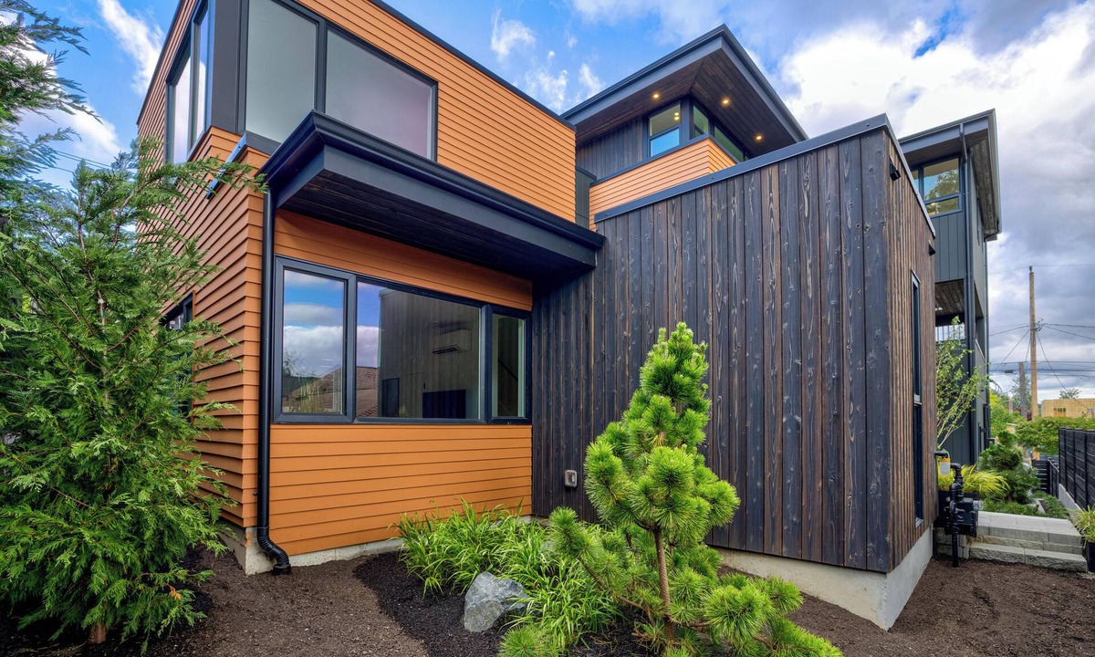 Wallingford Apartment | Secret Hideaway - New Custom Built Home