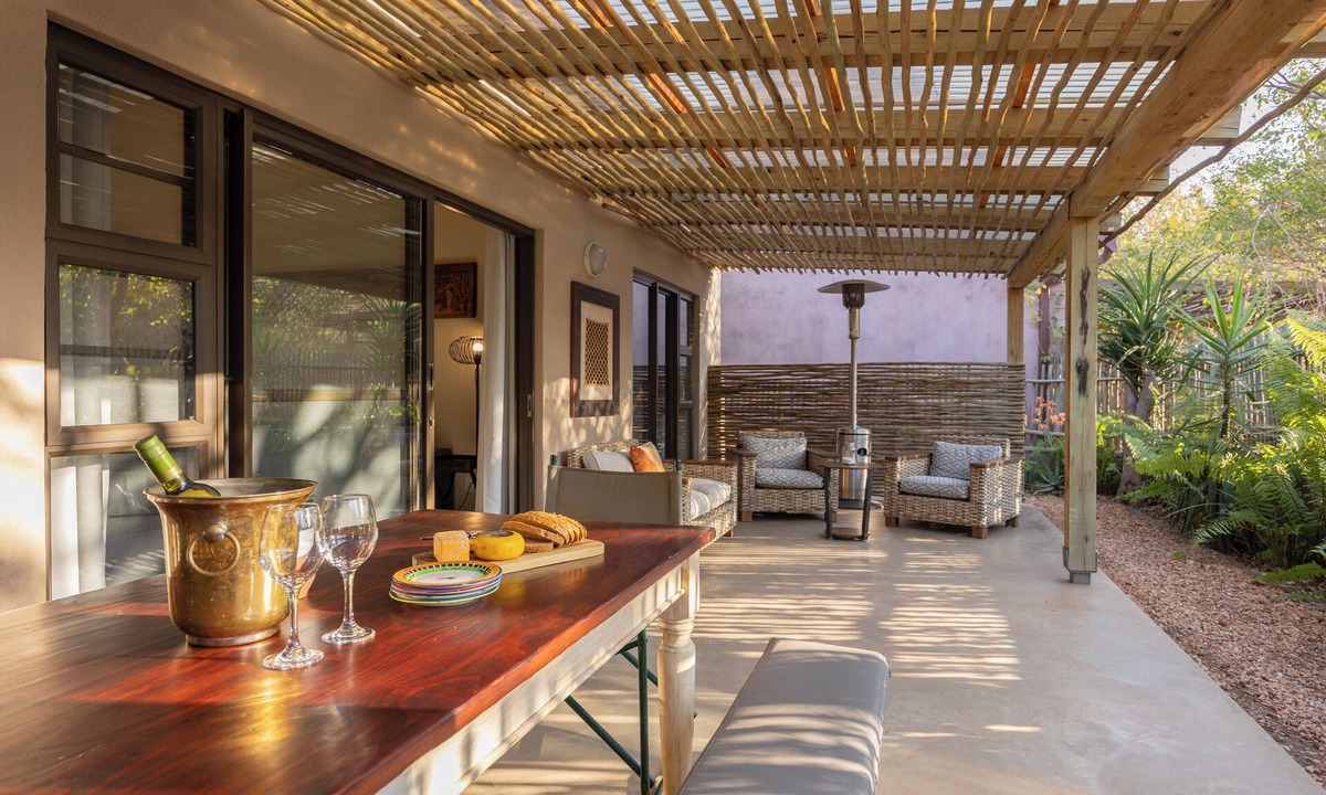 Hoedspruit House | Securely located vacation home on a wildlife estate