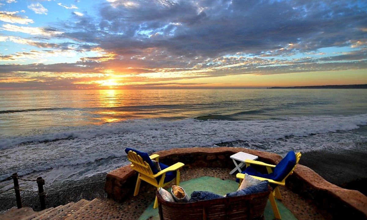 Primo Tapia House | Security 'Exclusive' Gated Beachfront Private Steps to Beach! Rosarito Beach 🌊