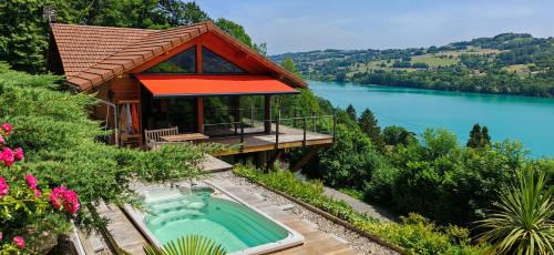 Paladru House | SEEBLICK romantic chalet spa lake view