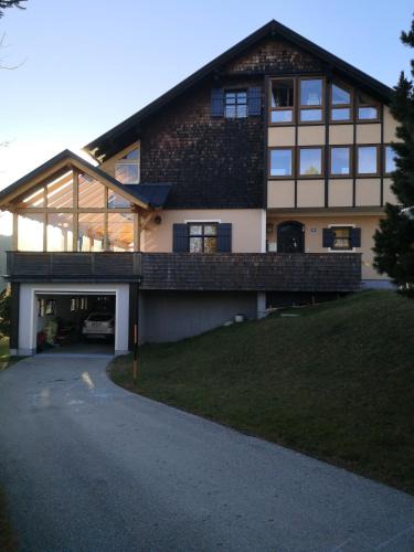 Wolfsberg Bed & Breakfast | Seetalerhütte