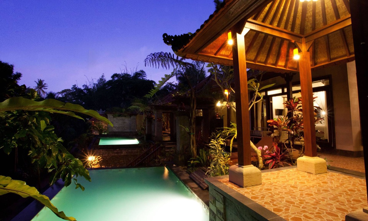 Kelusa Villa | Segening Villa