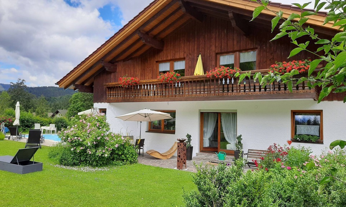 Bayerisch Eisenstein Apartment | Seitz 2 in Bayerisch Eisenstein by Interhome
