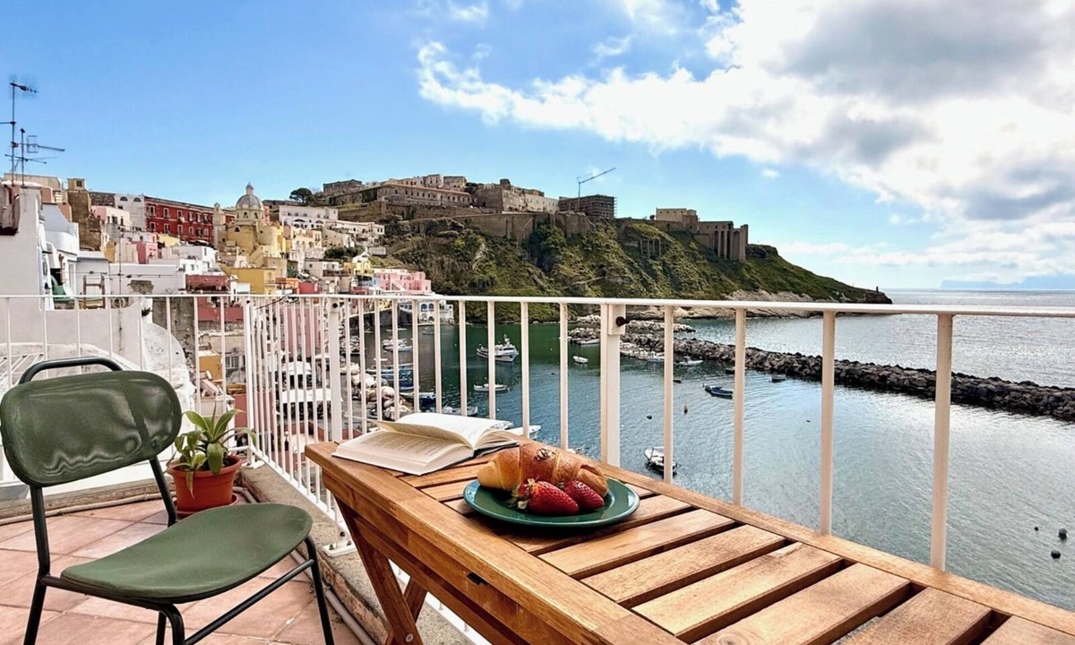 Procida Apartment | Selene's Nest, Procida