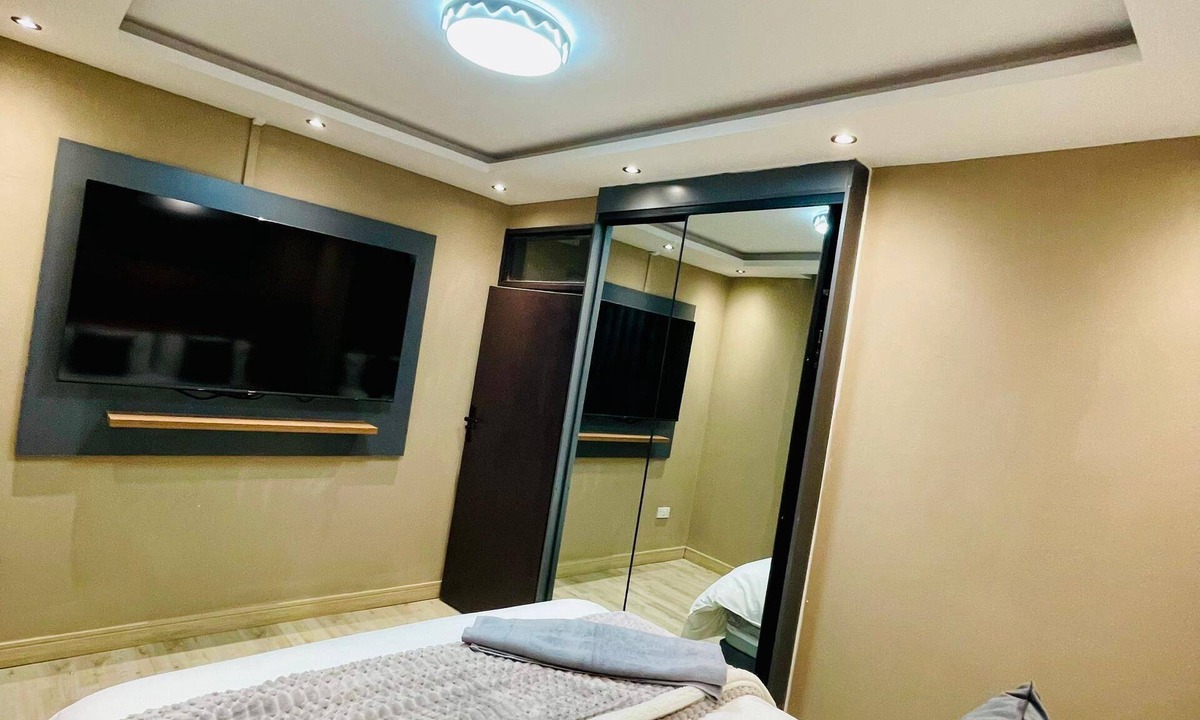 Gaborone House | Self Catering 2-bedroom house in Gaborone with WiFi, AC, Outdoor Garden