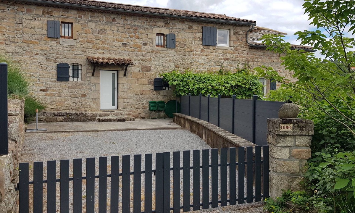 Les Assions House | Self catering accomodation Ardèche méridionale Les Vans CAPACITE maxi 4/5 persons