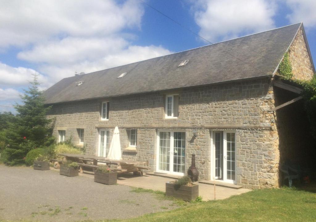 Romagny-Fontenay House | Self Catering for large groups, friends/families