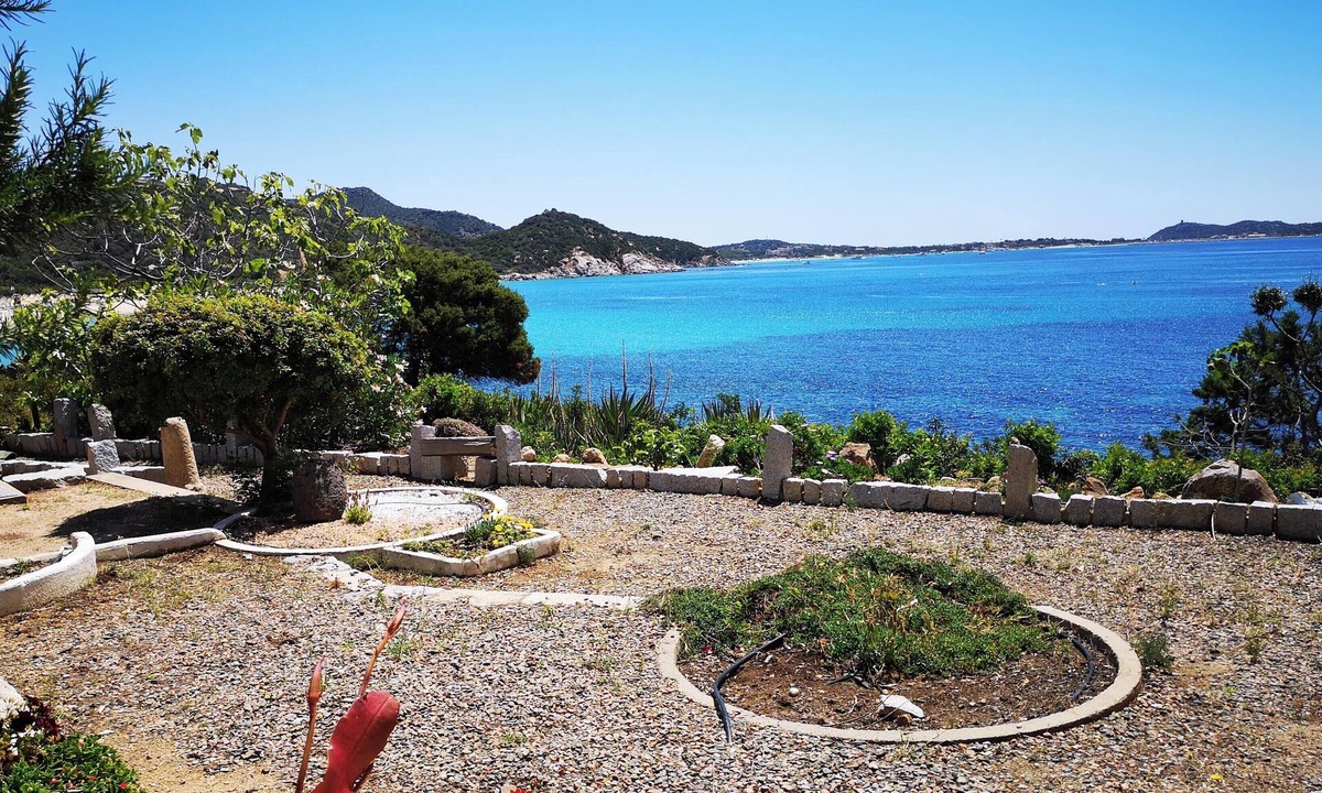 Villaggio Mandorli House | Semi-detached seafront terraced house with private garden IUN P5807 VILLINO 1.
