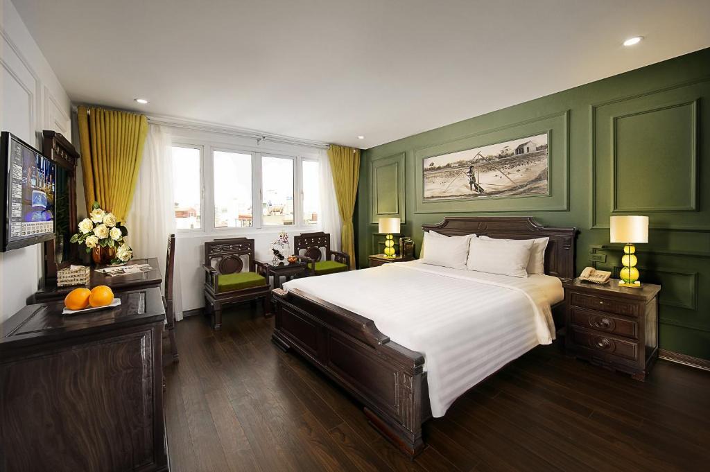 Old Quarter Hotel | Sena Central Hotel