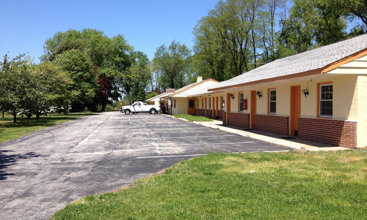 Cheyney Hotel | Sentinel Motel