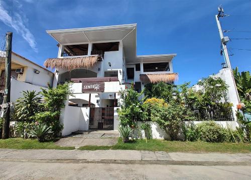 General Luna House | Sentro Suites Siargao