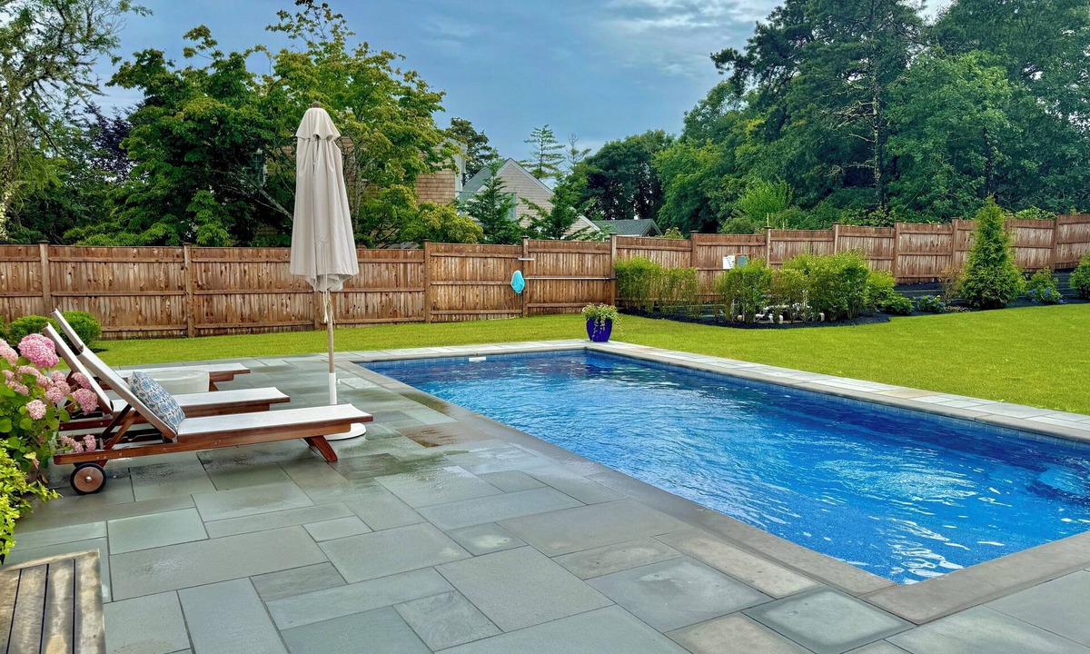 Katama House | Sep. Ferry Pass Avail. - Katama home w/pool! Walk to Edgartown and South Beach!