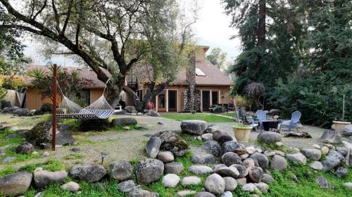 Three Rivers House | Sequoia Cabin by the River