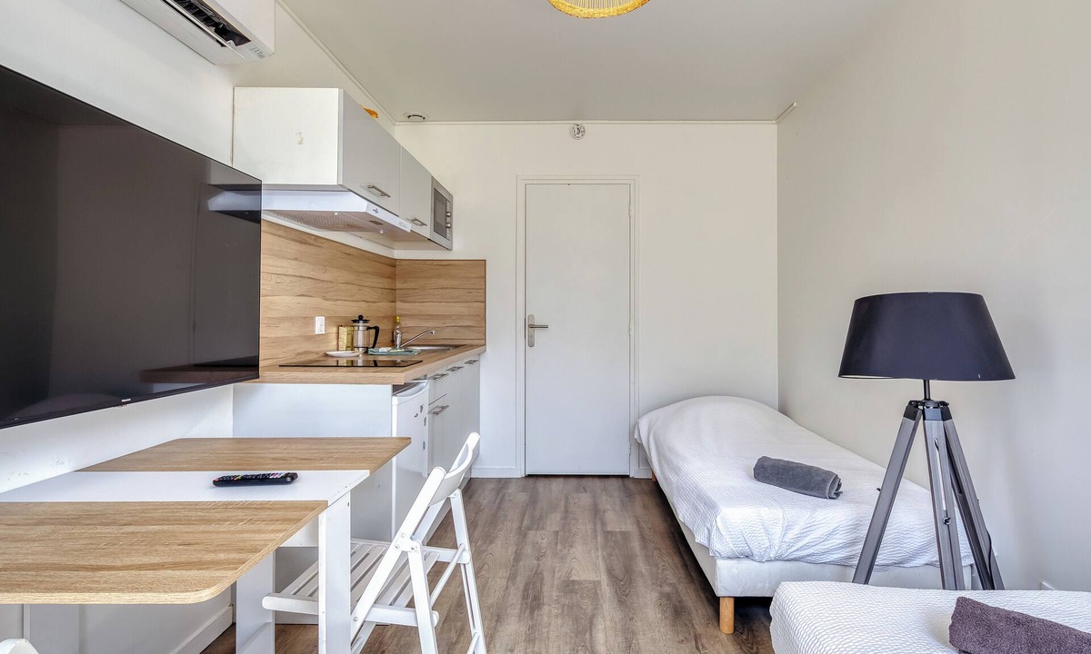 Saint-Etienne-du-Rouvray Apartment | SER4 studio avec WIFI proche Rouen