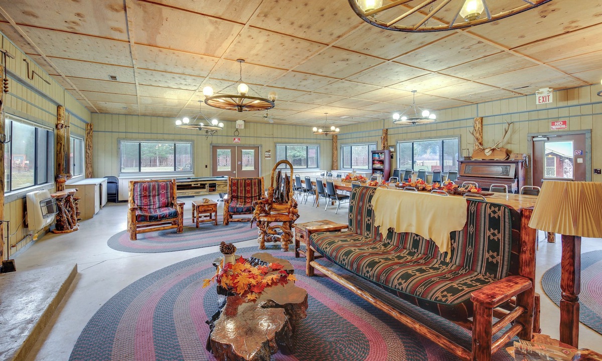 De Borgia Apartment | Serene Deborgia Hideaway: Hiking & Fishing Nearby