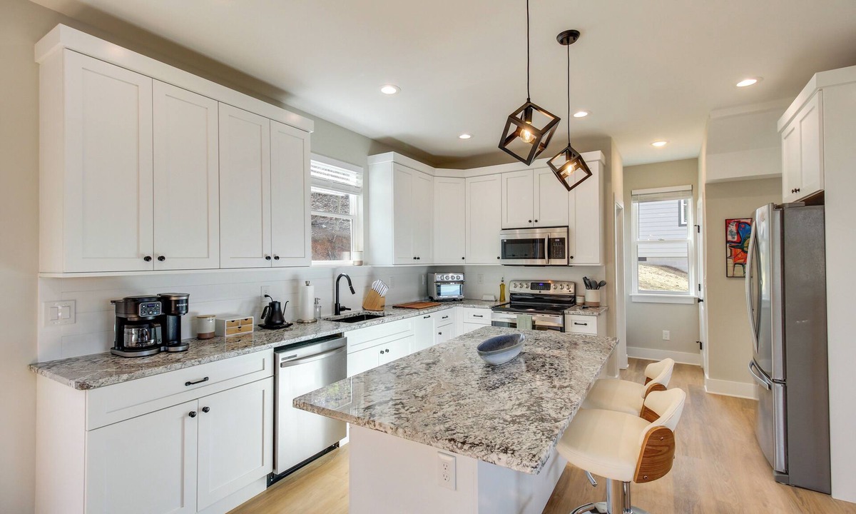 Rossville Cottage | Serene Family Home w/Patio Near Chattanooga!