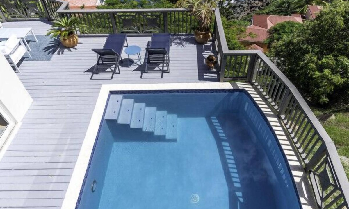 Estate Caret Bay Apartment | Serene Luxury at Whale Watch – Your Island Oasis