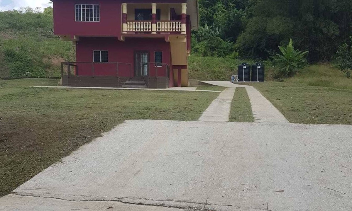 Trinidad House | Serene, rural gateway. Ideal for couple or family time away