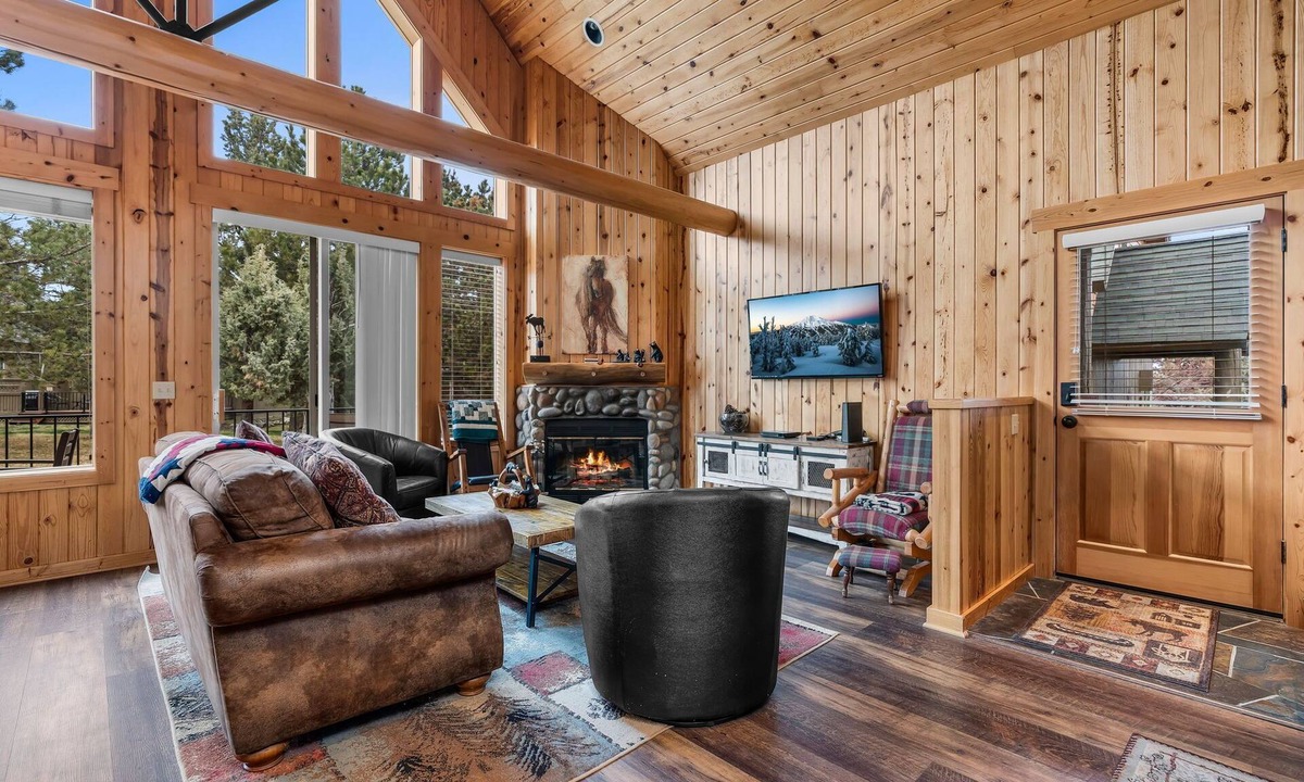 Redmond Ski Chalet | Serene & Secluded Eagle Crest Chalet