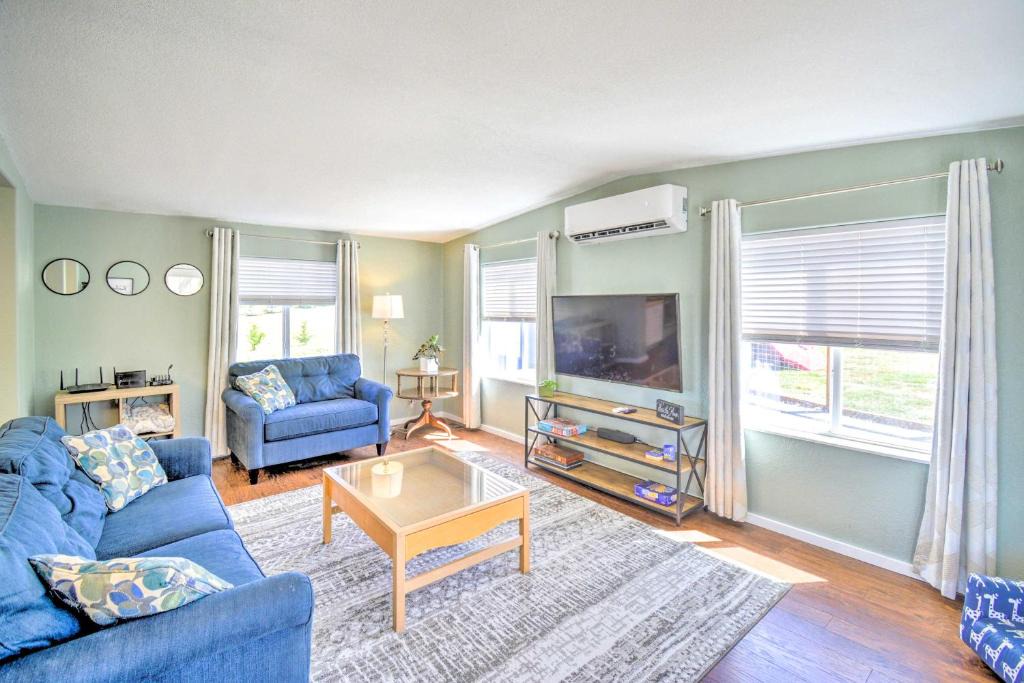 Sequim House | Serene Sequim Retreat w/Deck: Pets Welcome!