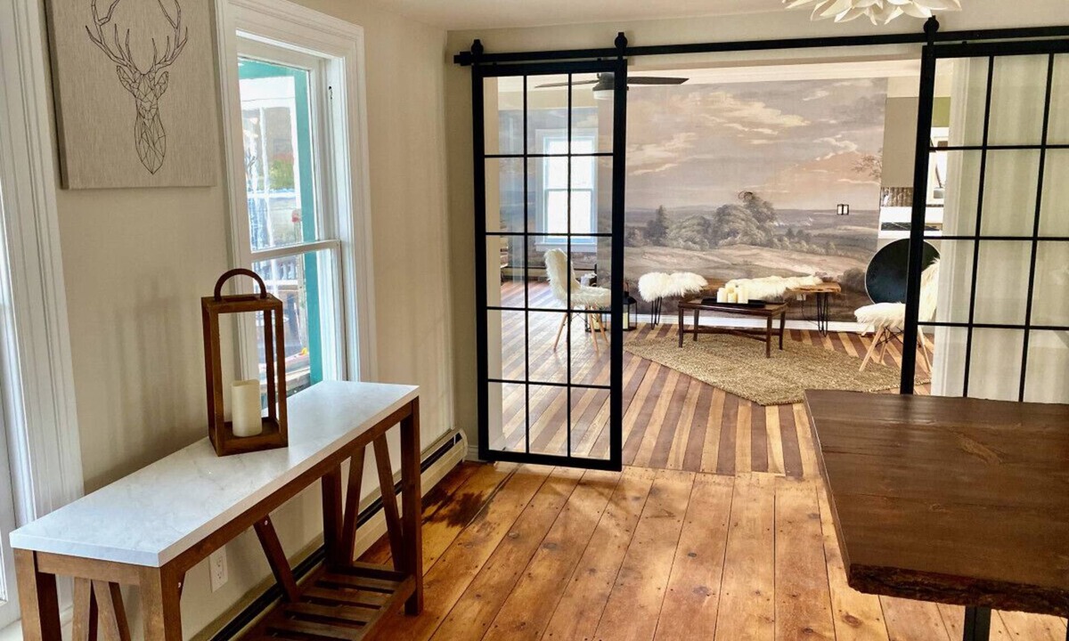 Maplecrest House | Serene Spacious Country Escape 200 Acres & Hiking!