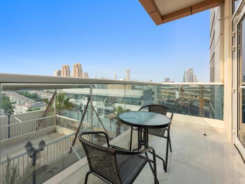 Jumeirah Village Triangle Apartment | Serenity Hideaway Studio In Al Manara