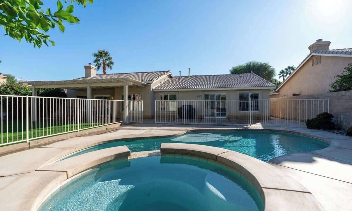 Indio House | Serenity Oasis: Luxurious Indio Retreat W/Private