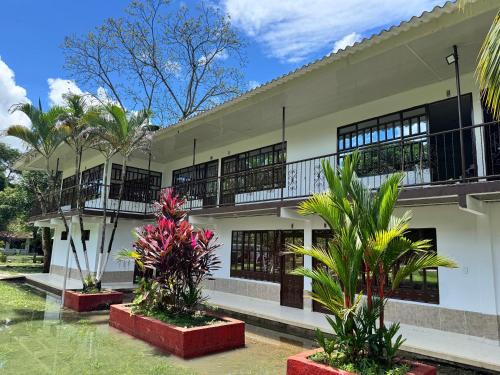 Apiay Hotel | SERRANTE Hotel Campestre