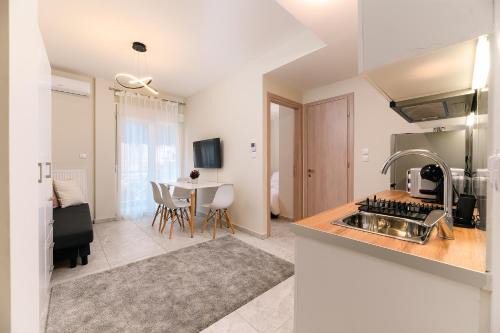 Serres Apartment | Serres Center