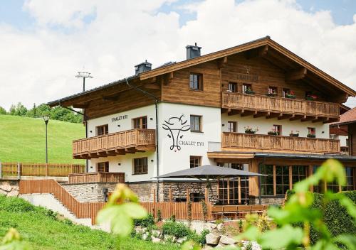 Kaprun Ski Chalet | Serviced Luxury Chalet Evi, Ski-in Ski-out