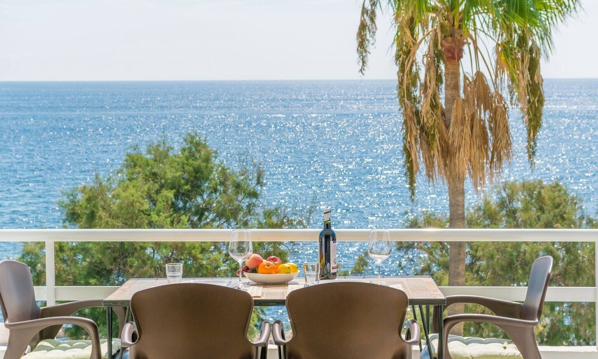 Cala Bona Apartment | Ses Roques De Cala Bona - Apartment In Cala Millor
