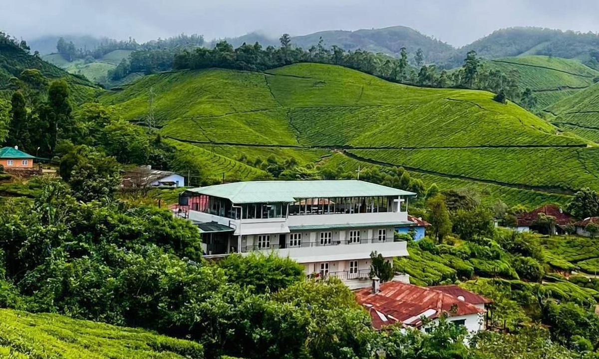 Moolakadai Hotel | Seven Malai Residency