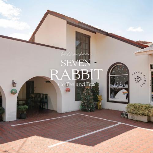 Suan Luang House | Seven Rabbit House