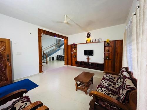 Sringeri House | Sharada Nest