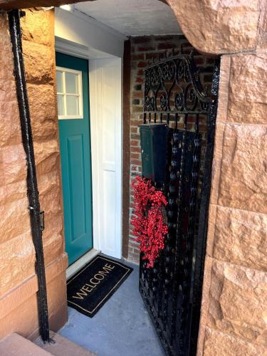 Crown Heights House | Share this Historic Brownstone with the Host!