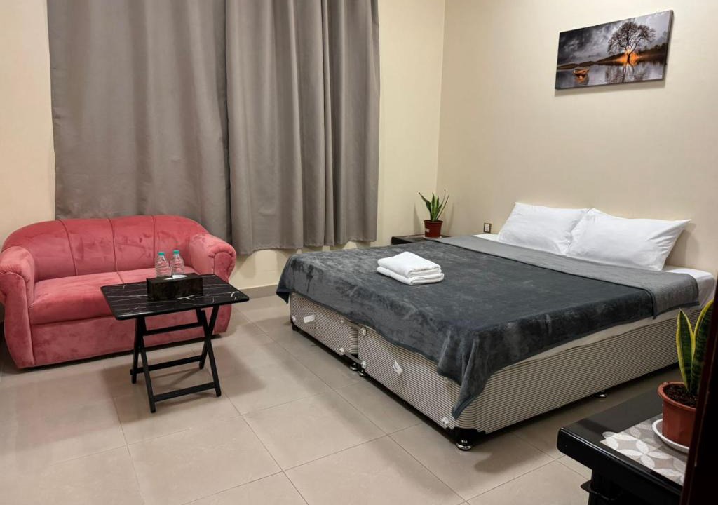Al Ain House | shared bathroom room