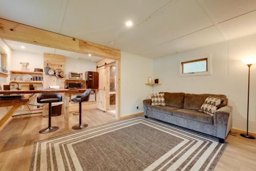Hillsgrove House | Shared Perks: Deluxe Cabin B at Elk Creek Escape!
