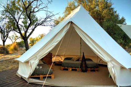 Noto Other | Shauri Glamping