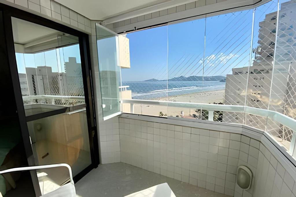 Boqueirao Apartment | SHB - Incredible beachfront apartment in Gonzaga