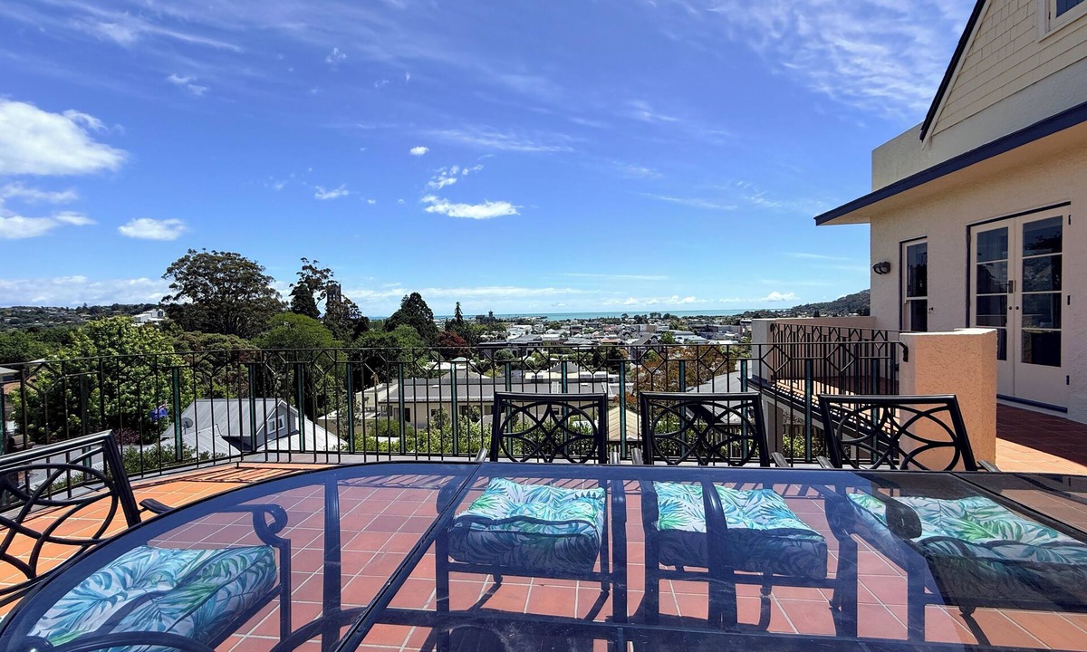 Nelson House | Shelcrest - premium executive home with incredible views above Nelson CBD.