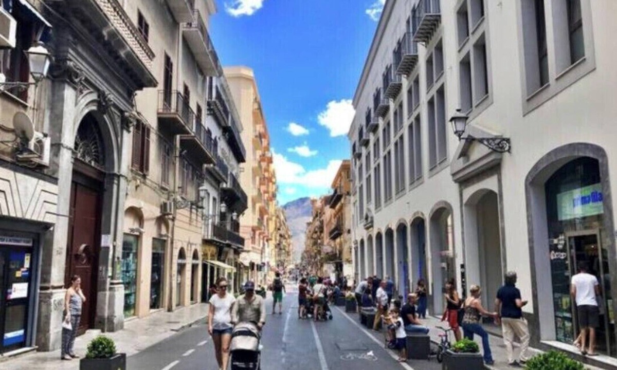 Castellammare Apartment | shell Maqueda, bright and quiet apartment in the heart of the city