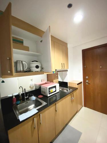 Barangay 76 Hotel | Shell Residences - Walking distance to SM Mall of Asia