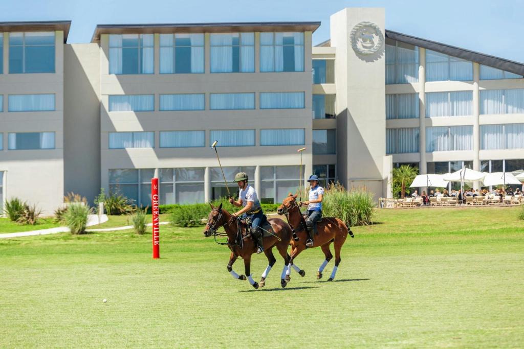 Guillermo Hudson Hotel | Sheraton Buenos Aires Greenville Polo & Resort